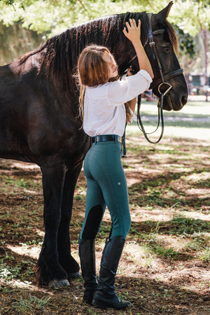 breeches high waisted to keep riders comfortable