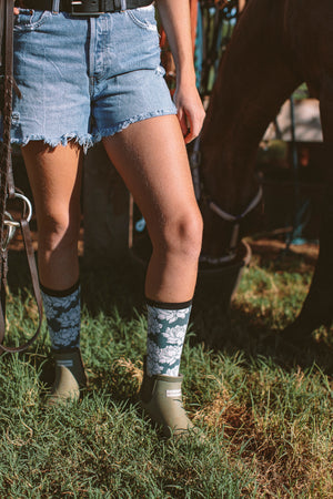 Women bamboo riding socks in floral print 